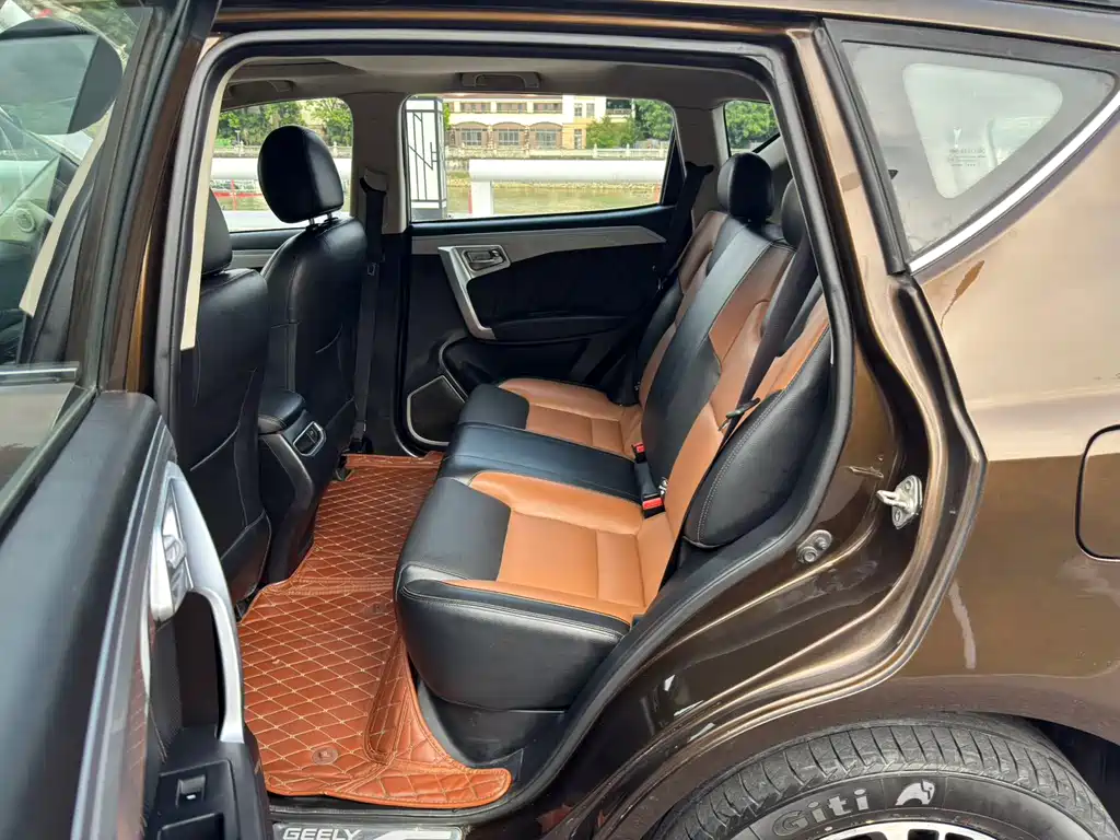 Geely Vision X6 — миниатюра 4