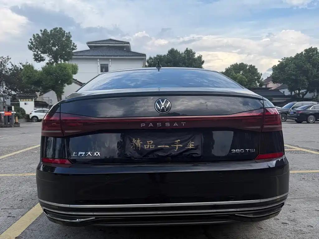 Volkswagen Passat — миниатюра 8