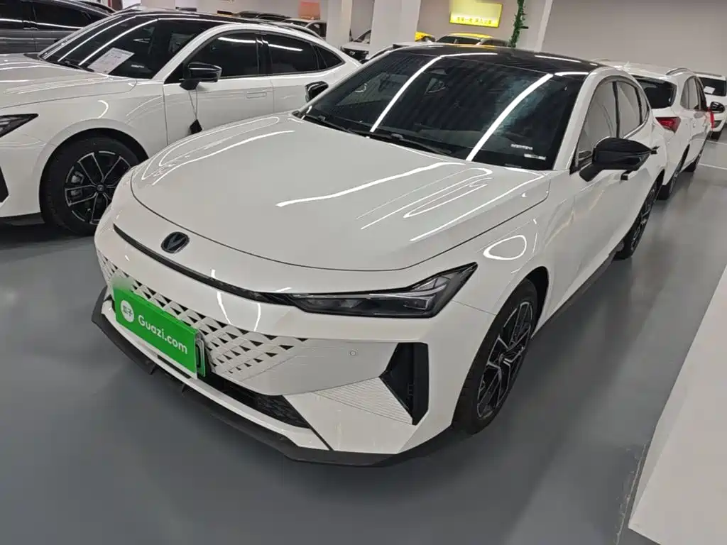 Changan UNI-V iDD