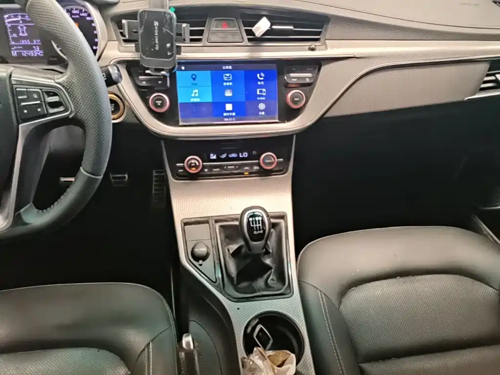 Geely Emgrand GS — миниатюра 14
