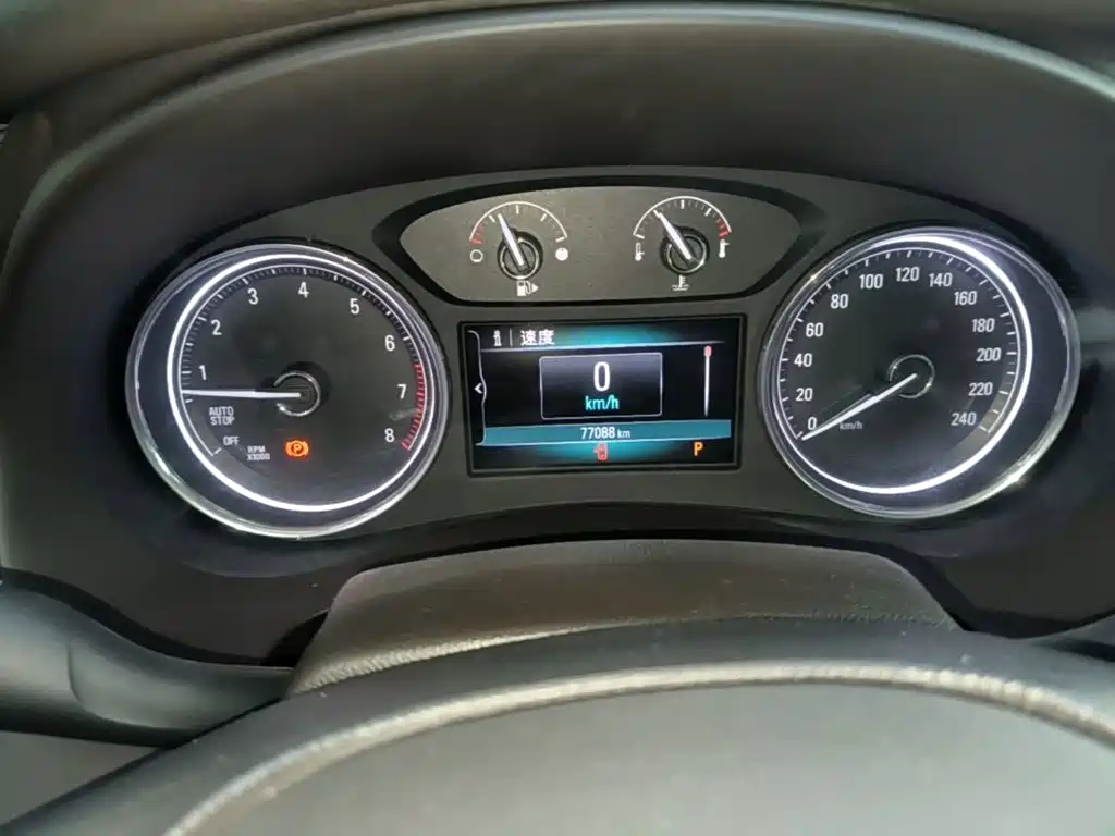 Buick LaCrosse — миниатюра 12