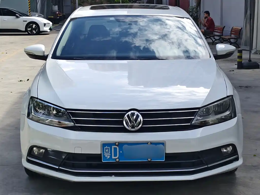 Volkswagen Sagitar — миниатюра 2