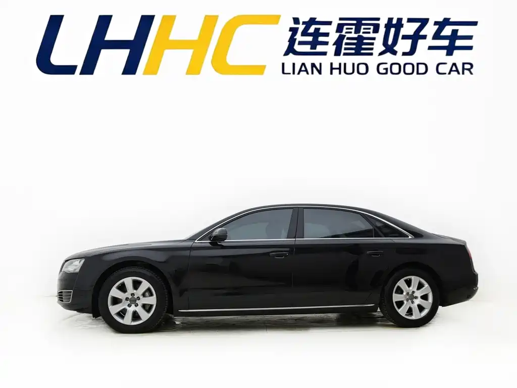 Audi A8 — миниатюра 4
