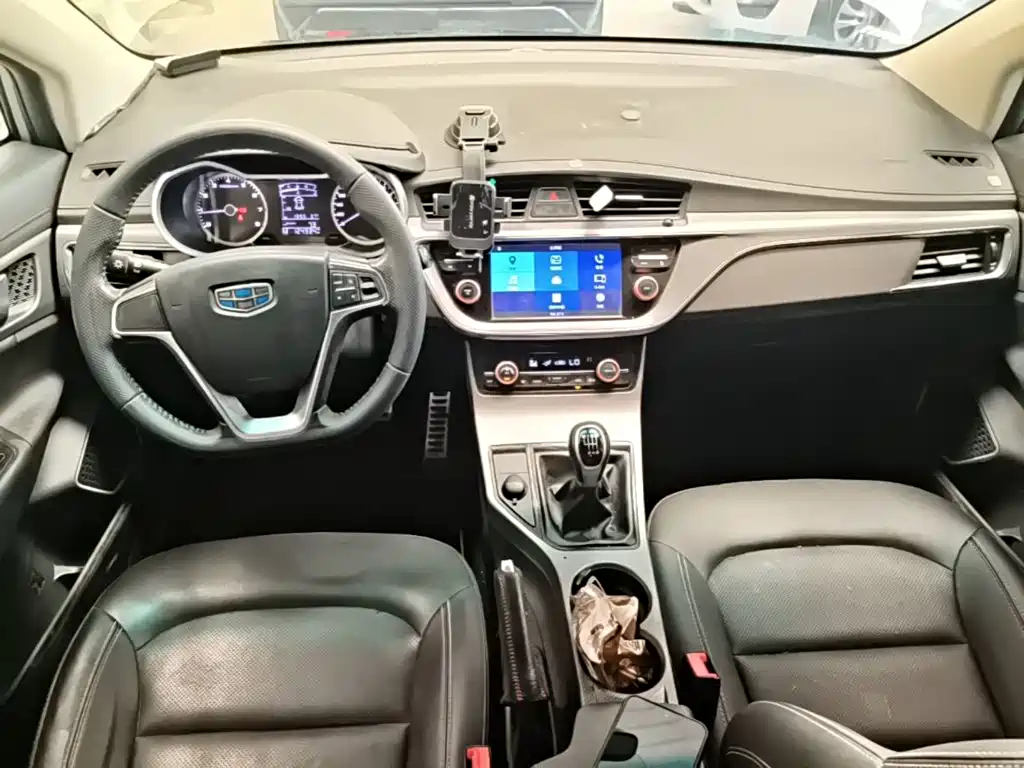 Geely Emgrand GS — миниатюра 10