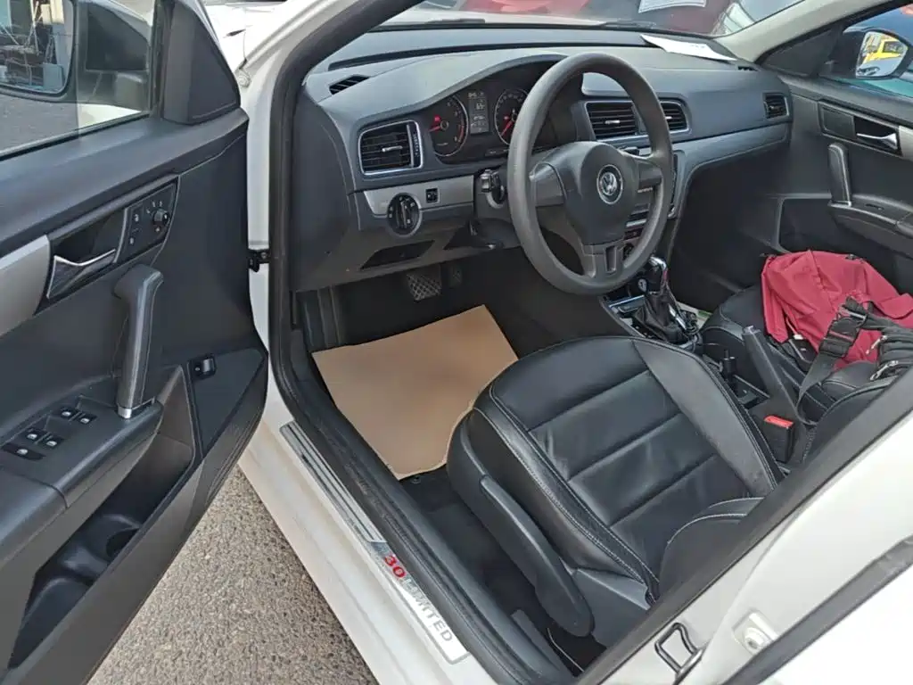 Volkswagen Lavida — миниатюра 16
