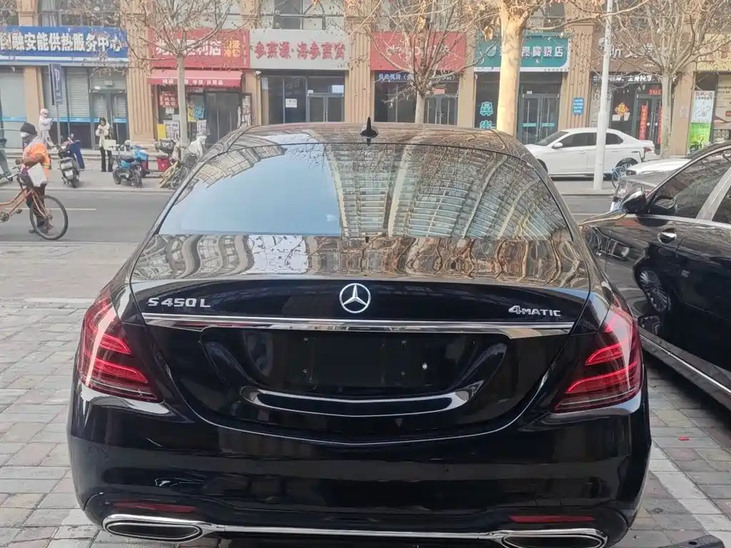 MERCEDES-BENZ S CLASS