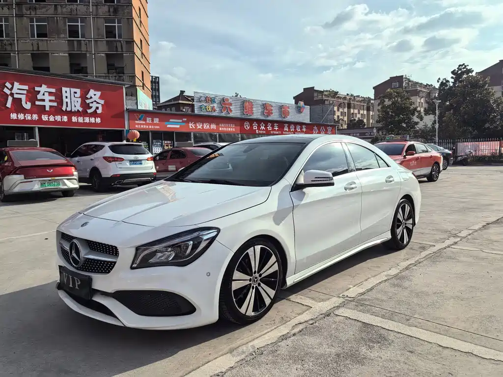 Mercedes-Benz CLA (Import)