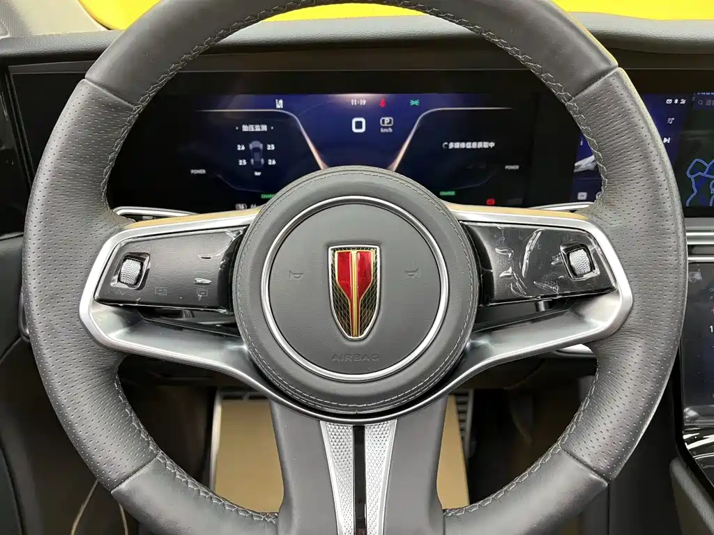 Hongqi Hongqi E-HS9 — миниатюра 7