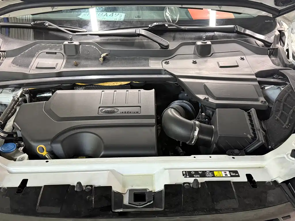 Land Rover Discovery Sport — миниатюра 24