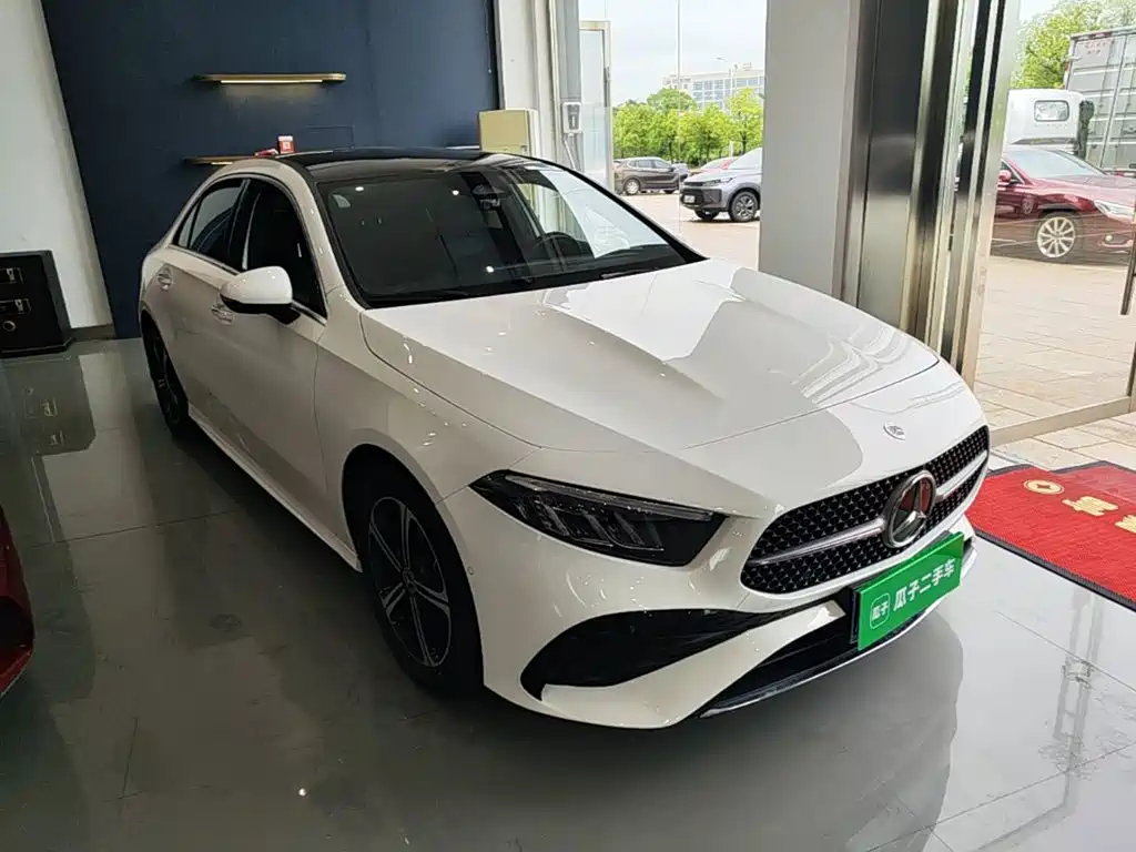 Mercedes-Benz A-Class — миниатюра 4