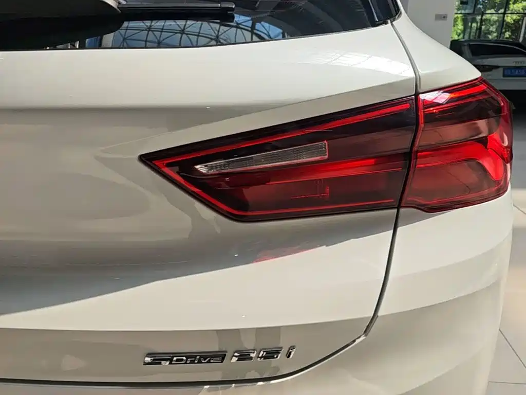 BMW X2 — миниатюра 8