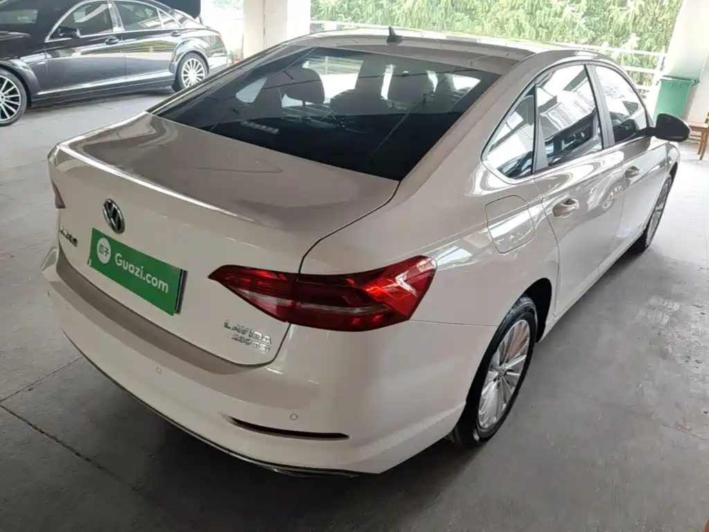 Volkswagen Lavida — миниатюра 7