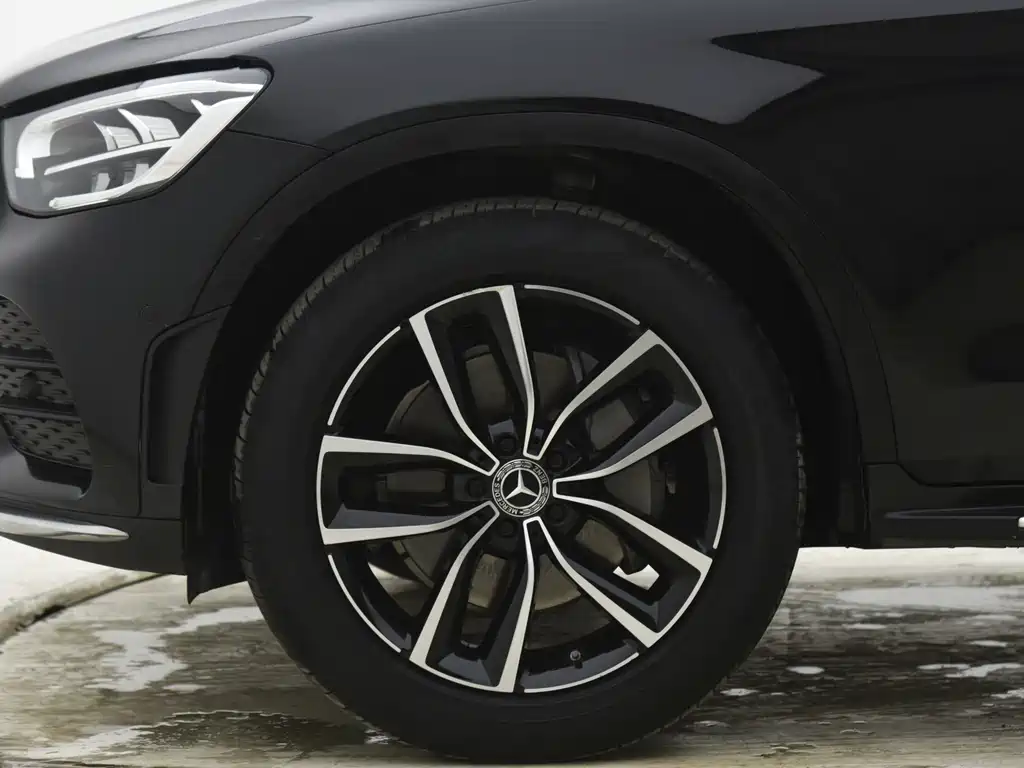 Mercedes-Benz GLC 2021 GLC 300 L 4MATIC