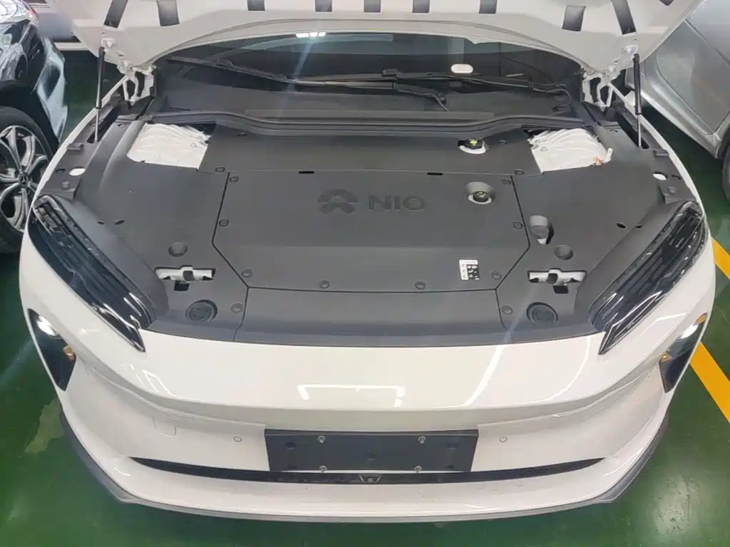 NIO ET5T — миниатюра 20