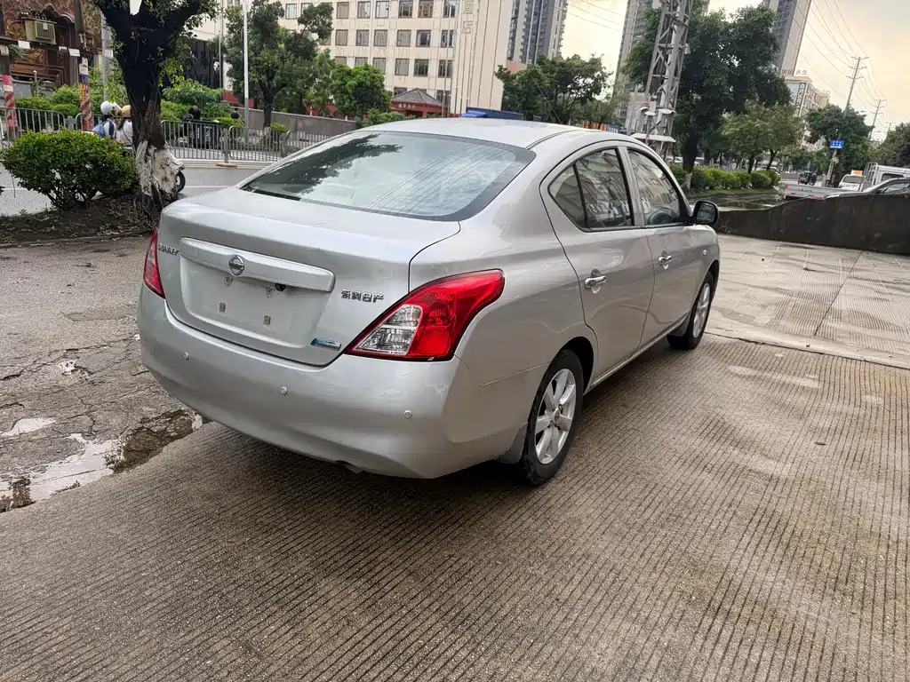 Nissan Sunny 2011 1.5XE CVT Comfort