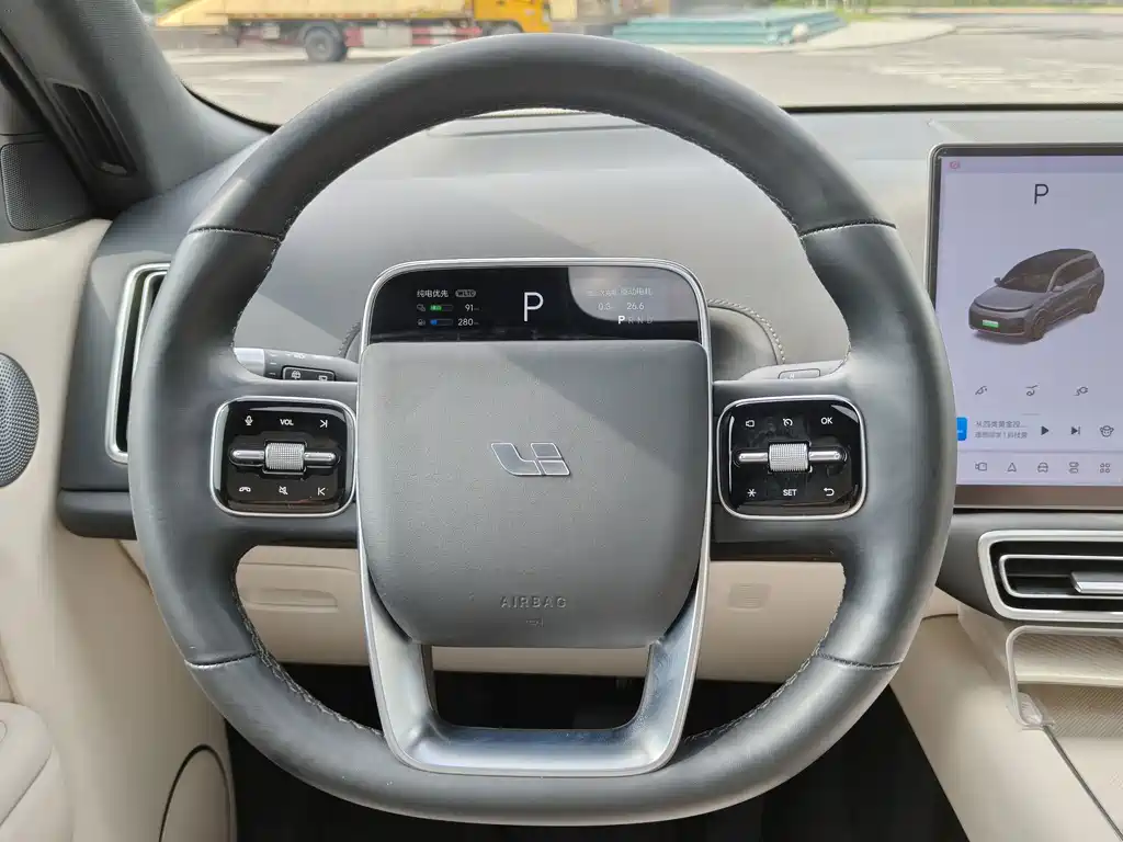 Li Auto Li L9 — миниатюра 16