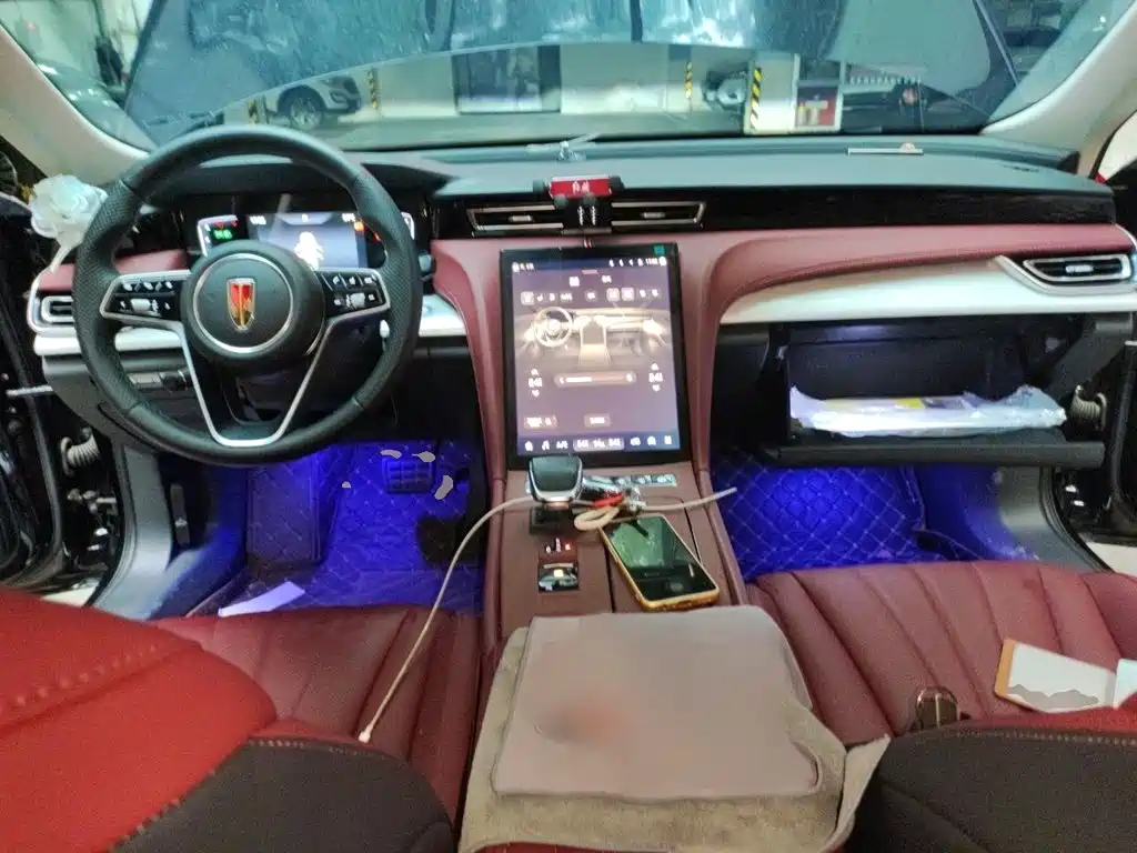 Hongqi Hongqi H5 — миниатюра 13