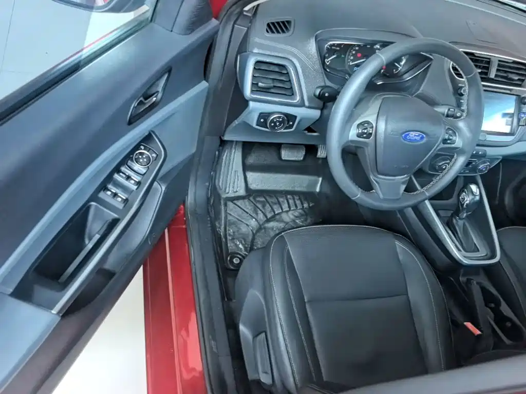 Ford Escort — миниатюра 16