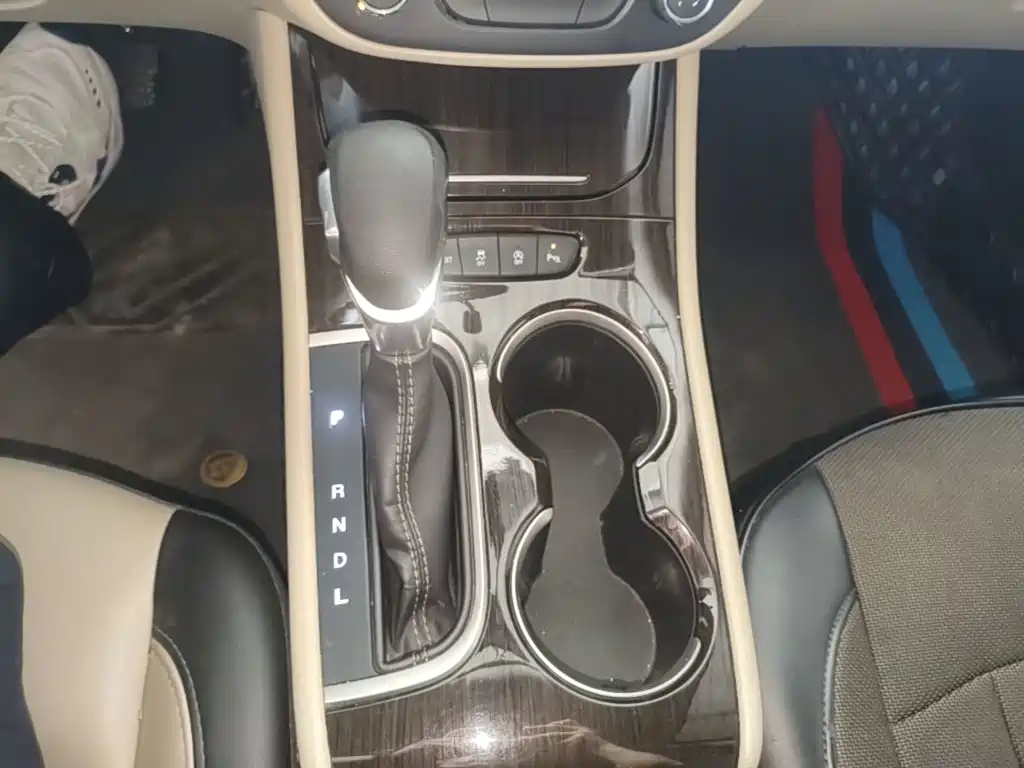 Buick Verano — миниатюра 14
