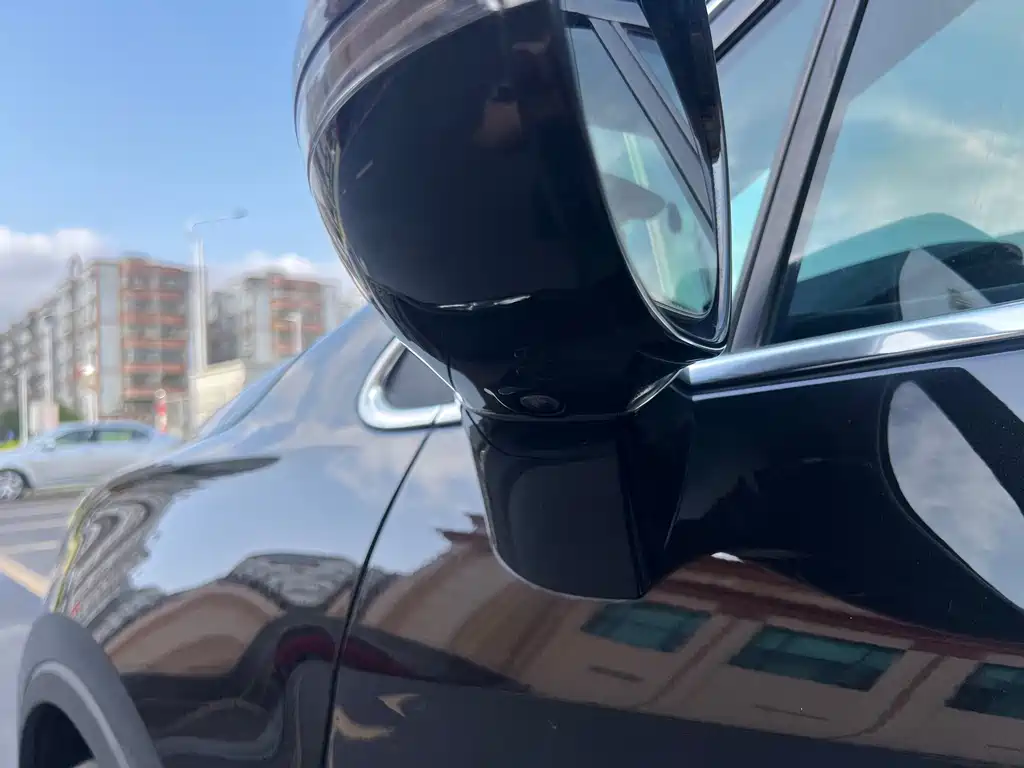 Buick Envision Plus — миниатюра 9