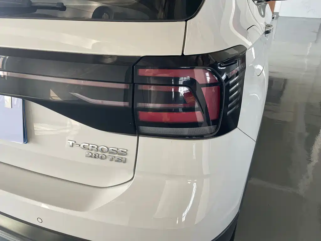 Volkswagen T-Cross — миниатюра 18