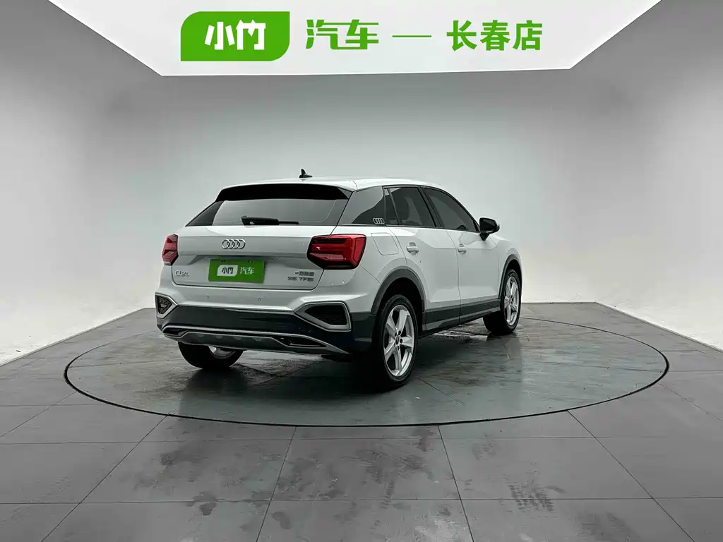 Audi Q2L 2022 35 TFSI