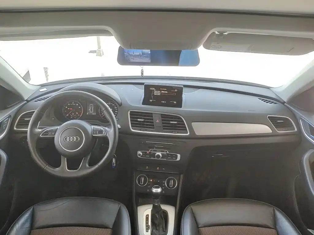 Audi Q3 — миниатюра 10