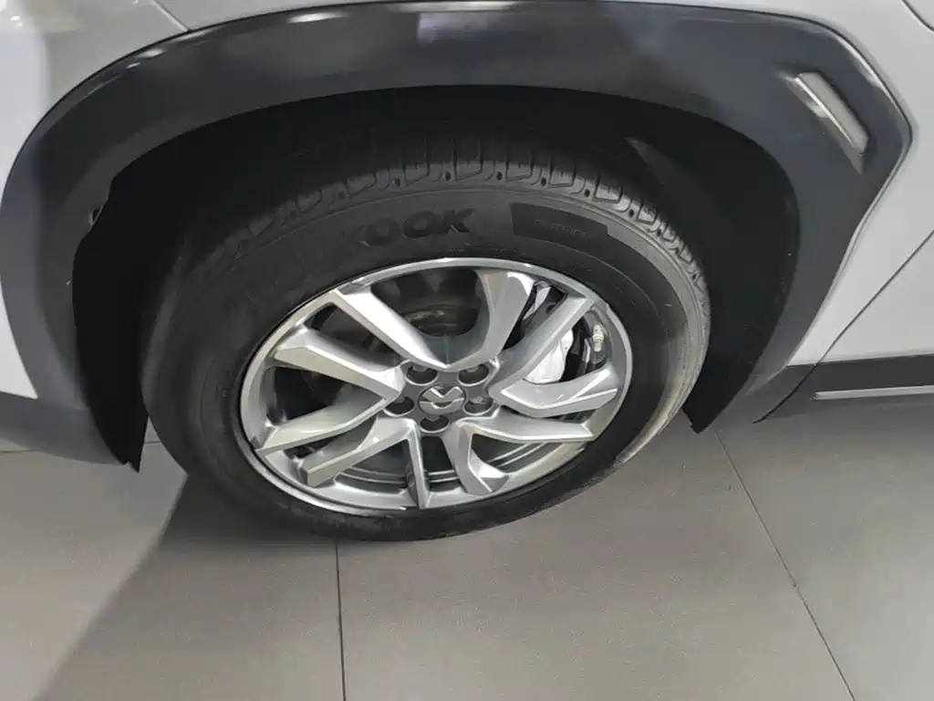 NIO ES6 — миниатюра 23