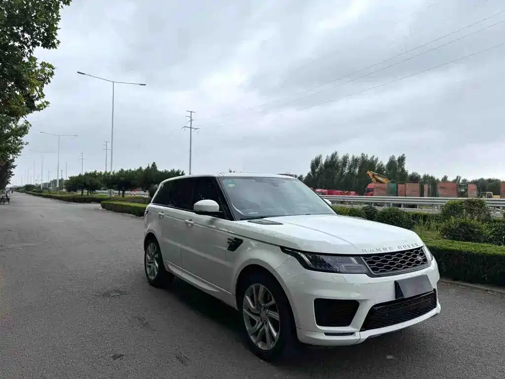 Land Rover Range Rover Sport 2021 3.0 L6 SE
