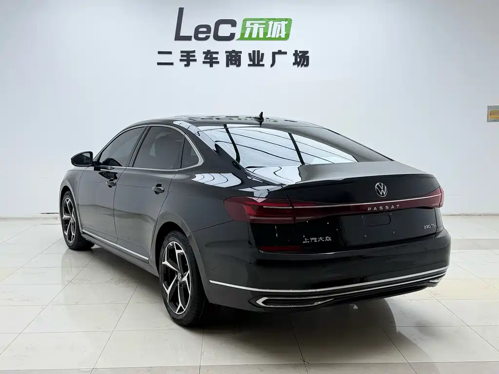 Volkswagen Passat — миниатюра 6