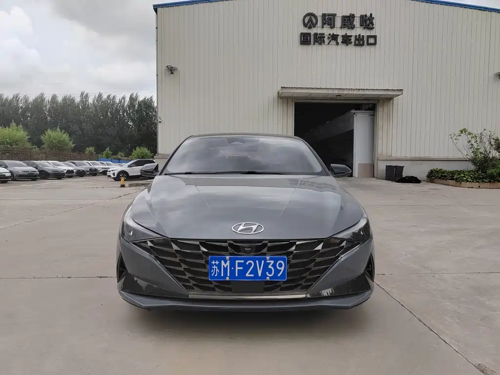 Hyundai Elantra — миниатюра 2