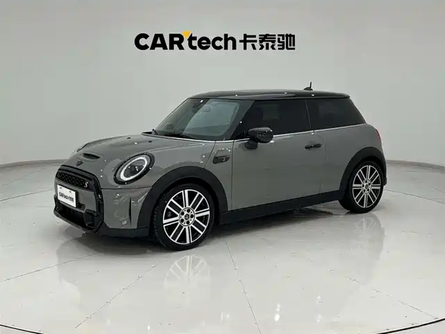MINI  2022