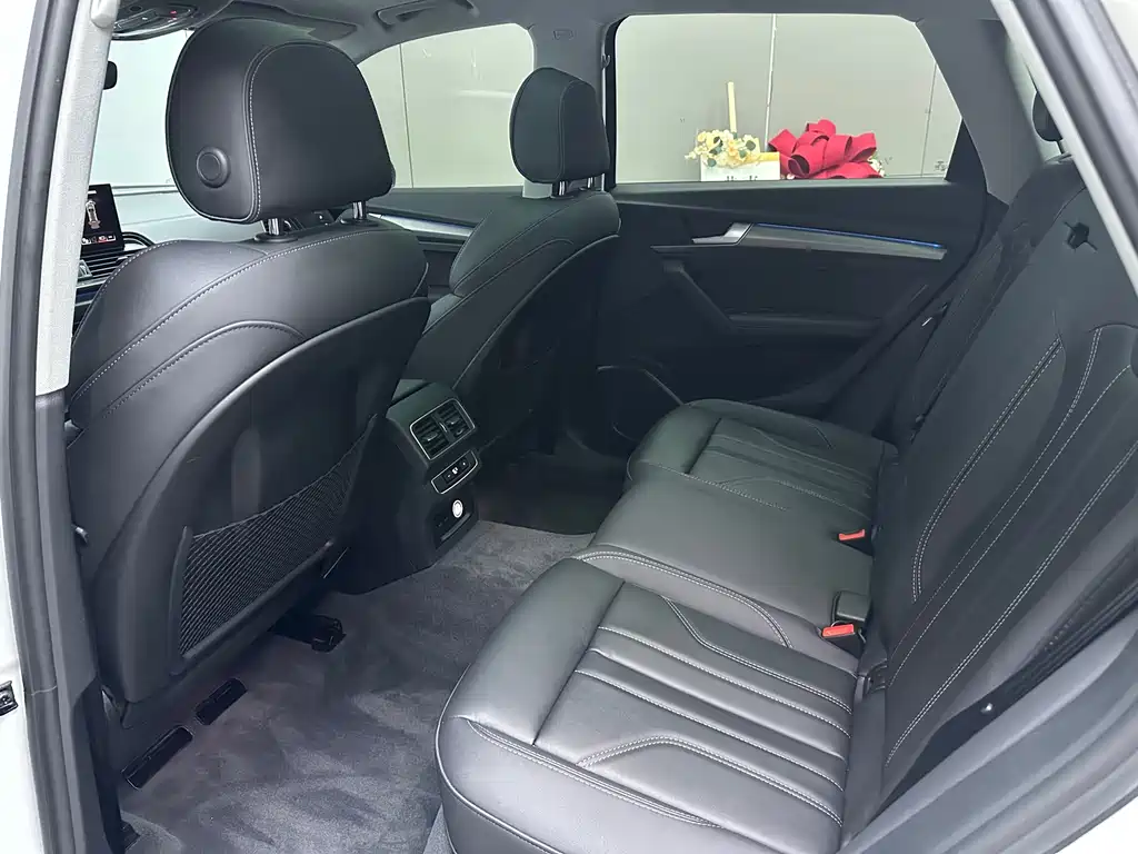 Audi Q5L 2022 40T Luxury