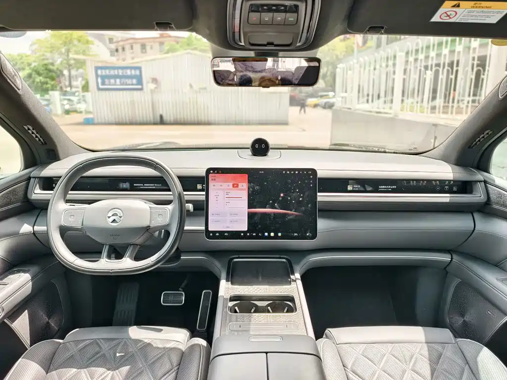 NIO ES8 — миниатюра 16