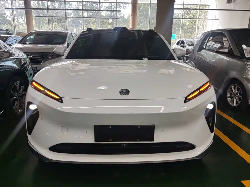 NIO ET5T — миниатюра 3