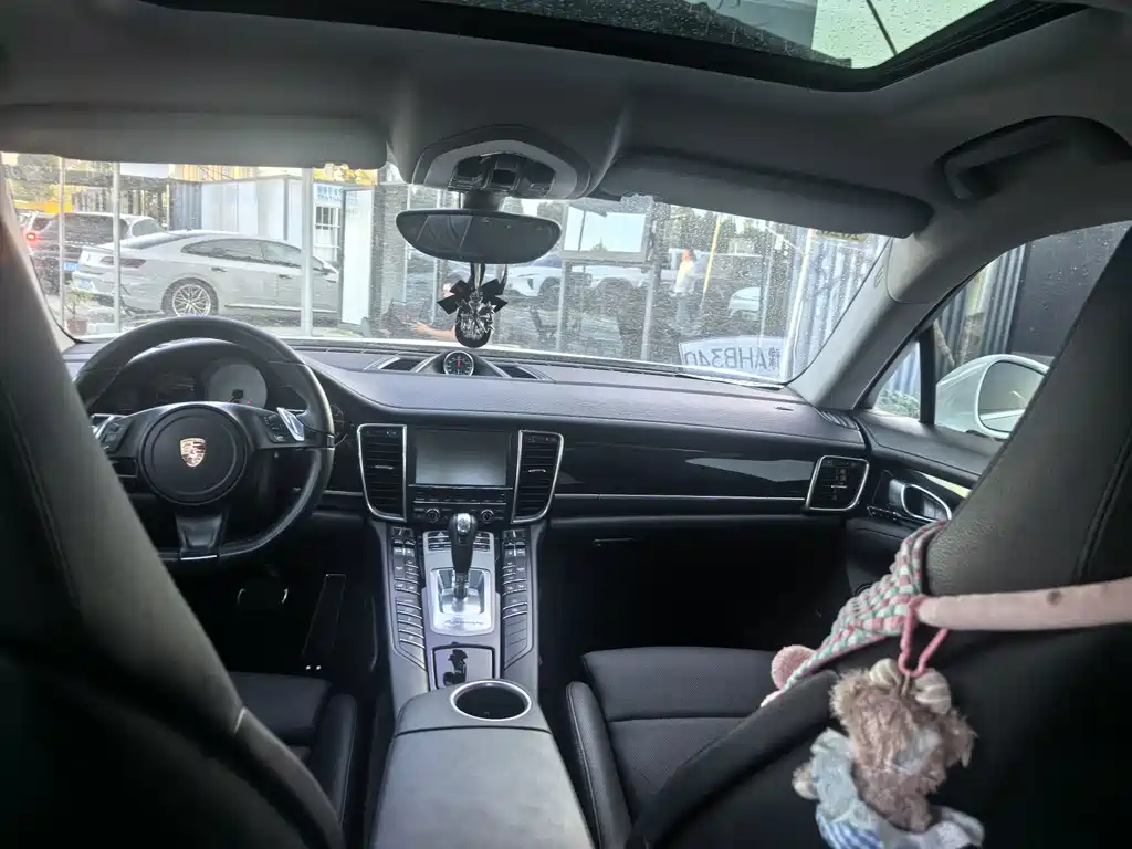 Porsche Panamera — миниатюра 8