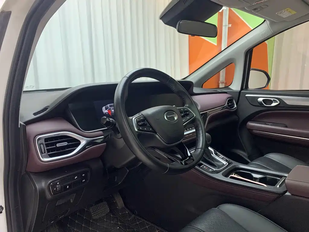 GAC Motor Trumpchi M6 — миниатюра 7