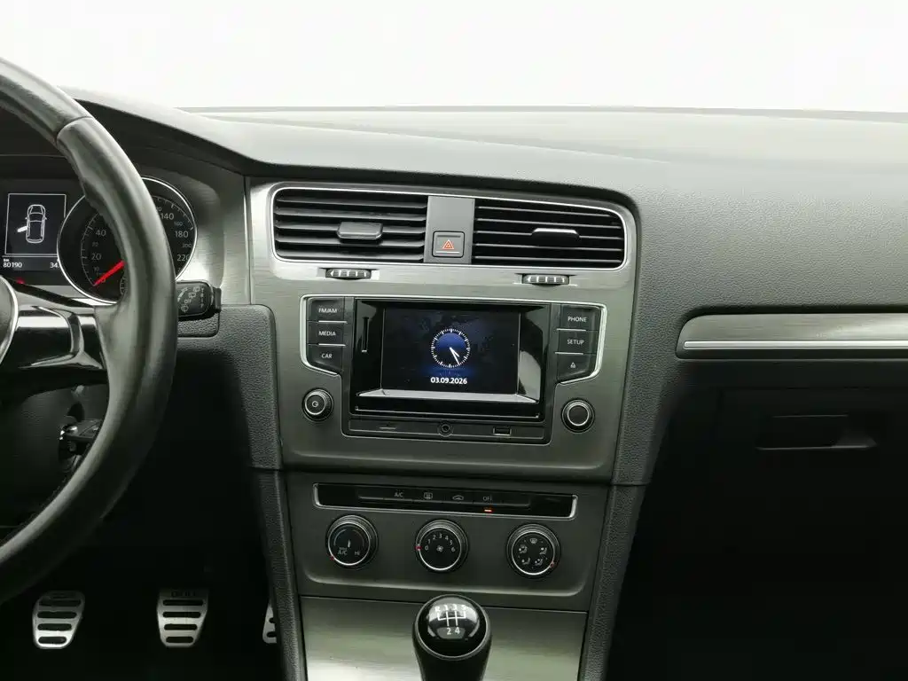 Volkswagen Golf — миниатюра 12
