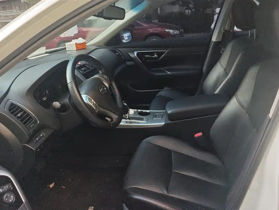 Nissan Altima 2018 2.0L XL
