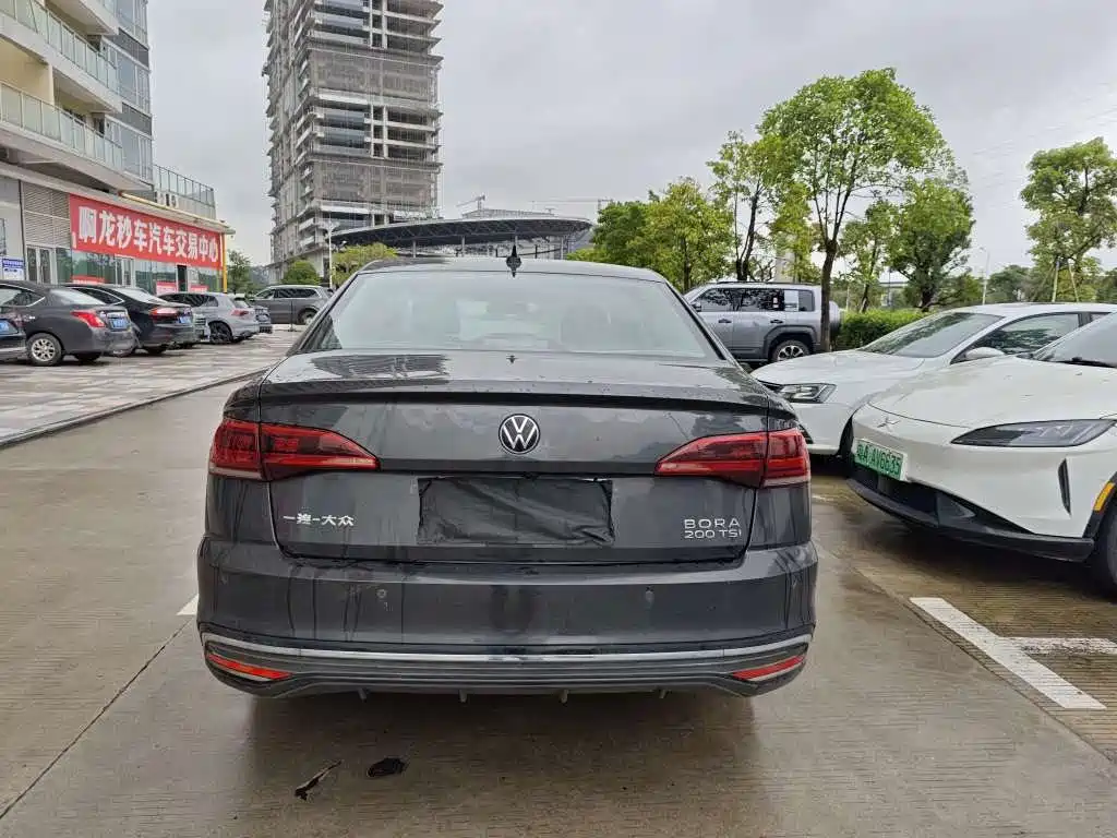 Volkswagen Bora — миниатюра 4
