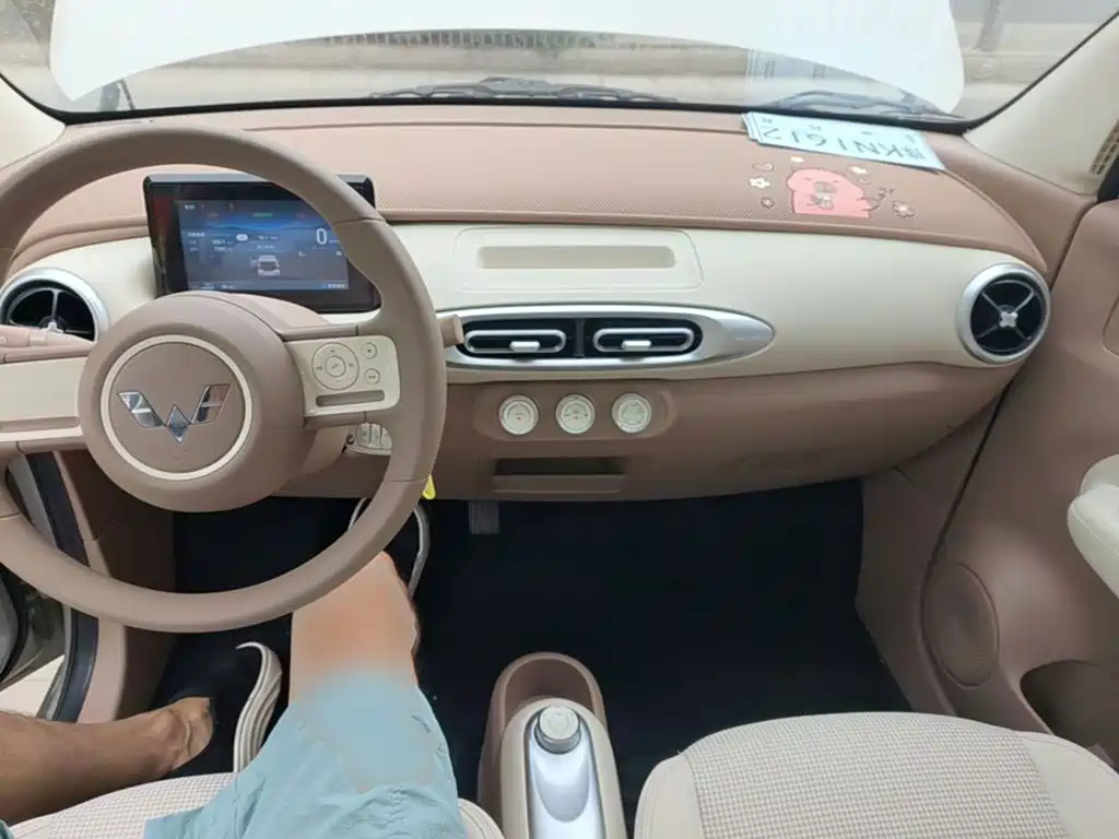 Wuling Mini EV MINIEV 2025