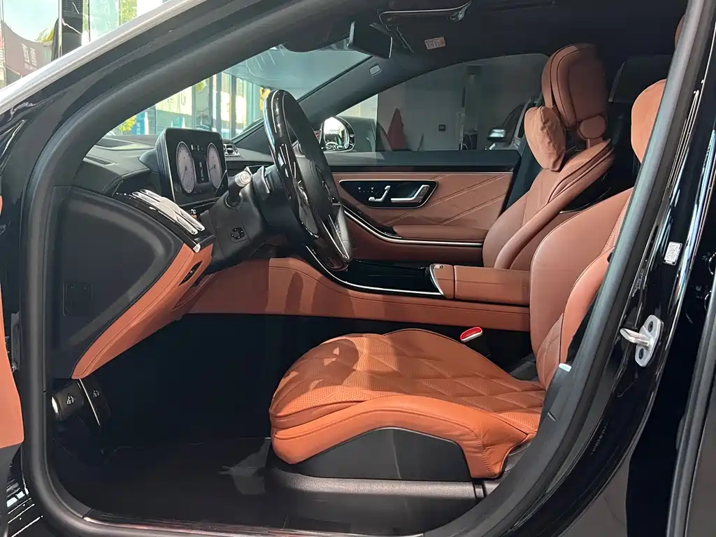 Mercedes-Benz S-Class — миниатюра 11