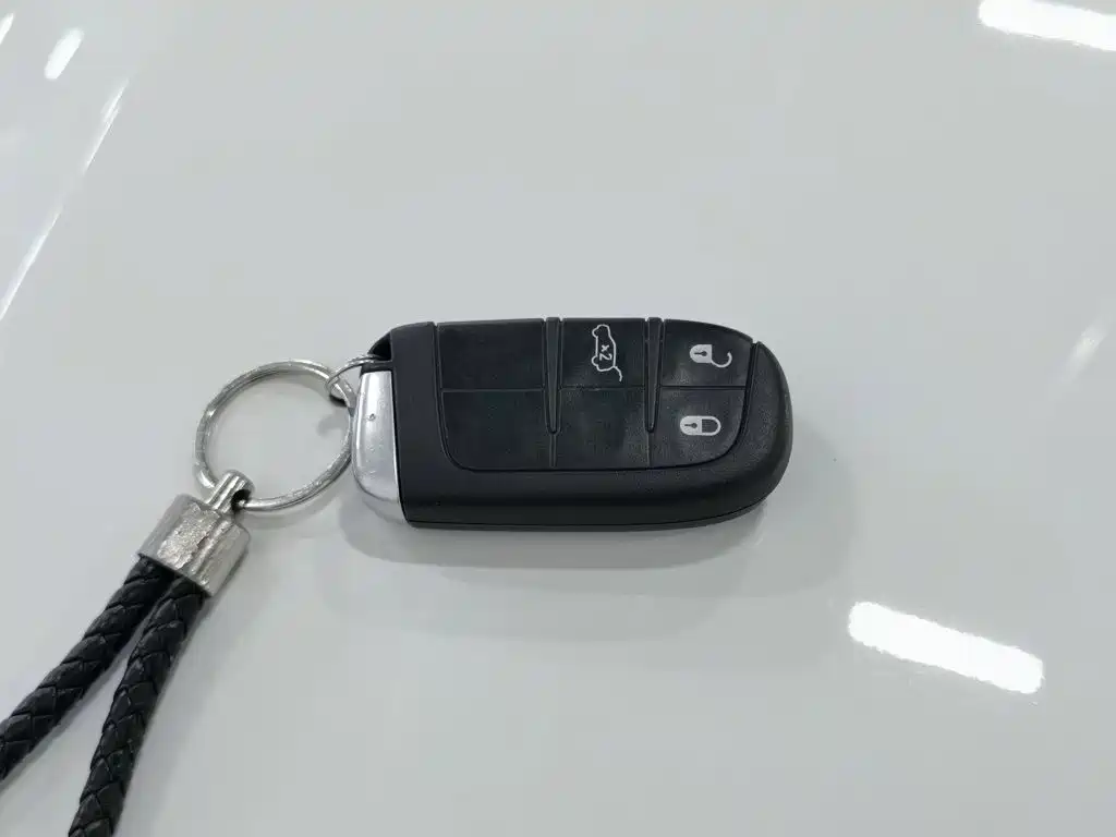 Jeep Renegade — миниатюра 19