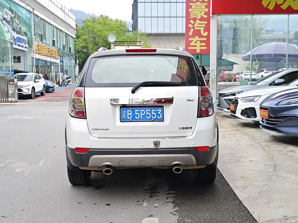 Chevrolet Captiva — миниатюра 10