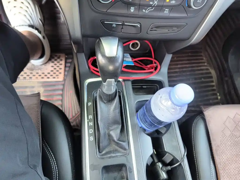 Ford Kuga — миниатюра 15