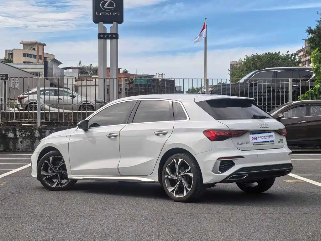 Audi A3 — миниатюра 4