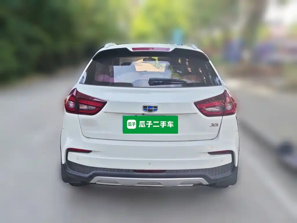 Geely Vision X3 — миниатюра 4