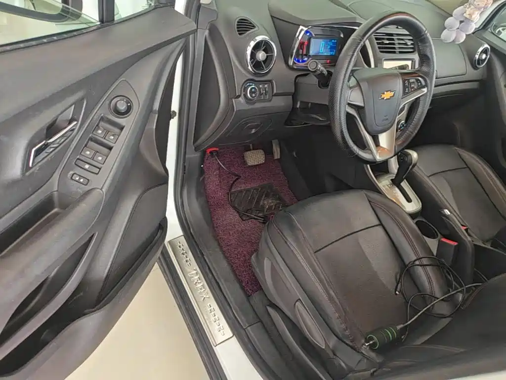 Chevrolet Trax — миниатюра 16