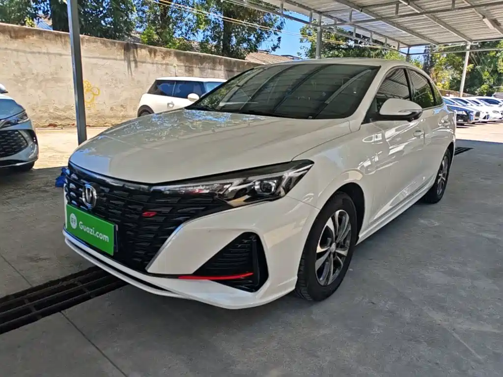 Changan Eado — миниатюра 2