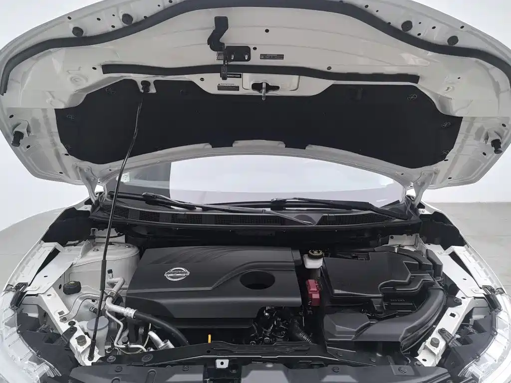 Nissan Qashqai — миниатюра 6